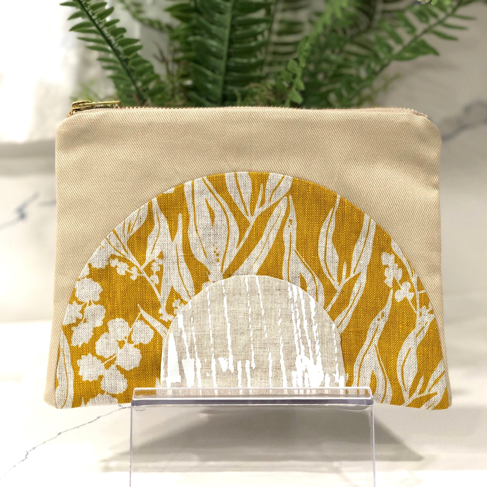 Femke 3, Over the Rainbow Zip Pouch