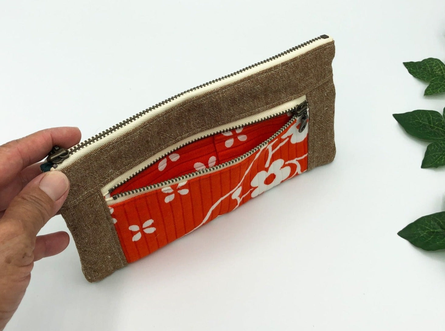 Vintage Hawaiian Pua Kenikeni on Red Wallet with card slots